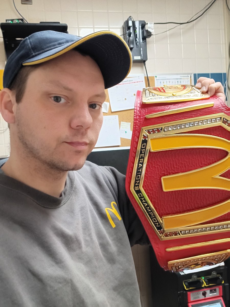 Richardjrernest's tweet photo. It looks like there is a new champion in town Mcdonald world champion https://t.co/DbIhLbJcHw