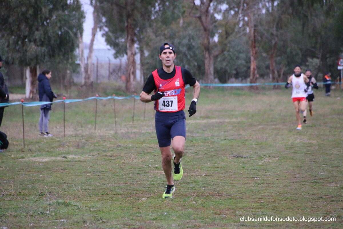 No hay año que no vuelva contento de Sonseca con mis atletas. Uno de mis croases favoritos por muchas razones. Otra parte del grupo en Valencia haciéndolo muy bien. La semana que viene cambiamos de tercio y vamos a probar la pista