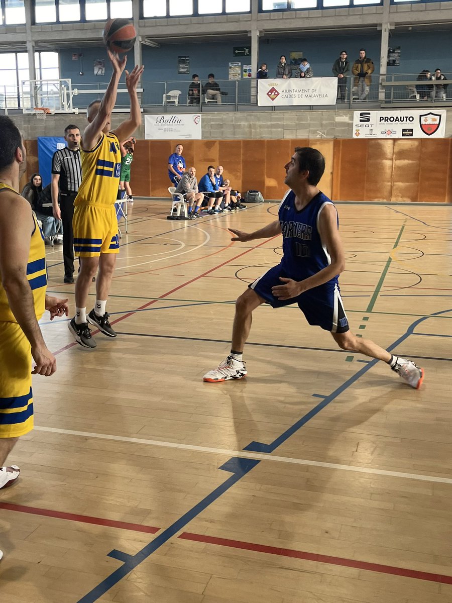 CE Caldes Malavella tweet media