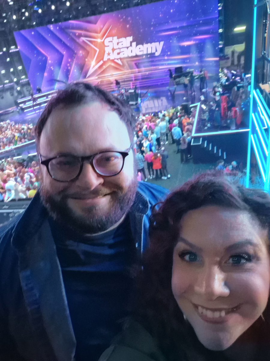 JeremySebbane's tweet photo. J’étais présent hier soir sur le plateau de la #StarAcademy !Belle soirée menée de main de maître par @nikosaliagas . Bravo aux quatre demi- finalistes #Axel, #Julien, #Pierre et #Helena! #staracademy #StarAcademyleLive
#aqoc #générationaqoc #apresquoioncourt https://t.co/ffsOVgO2ZI