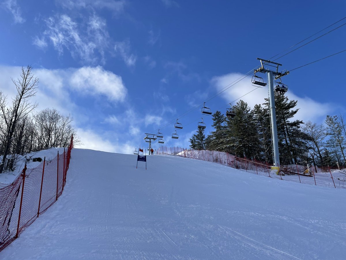 Calabogie_ski's tweet photo. Powder Day Yesterday ❄️
Training Day today ✅ https://t.co/95xe1KDmJP