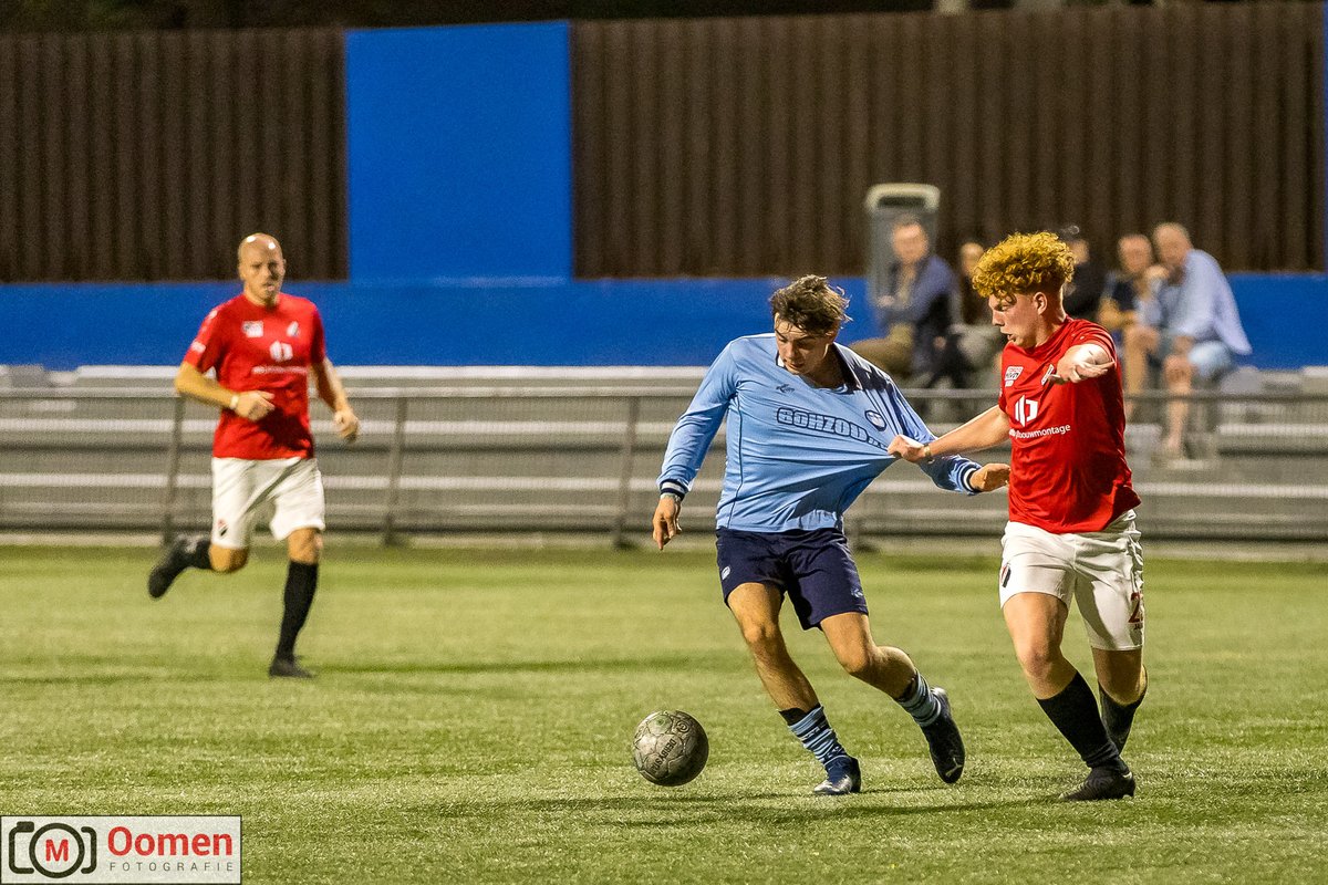 MarcoOomen's tweet photo. De foto's van de vriendschappelijke wedstrijd van @NivoSparta - @vvdieren  staan op de site https://t.co/191BrfCu1u https://t.co/yCVW90tT09