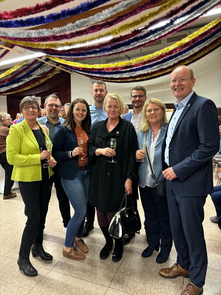 Tolle Neujahrsempfänge in #NeustadtWstr. und den Weindörfern. Blicken wir zuversichtlich in die Zukunft. 

#WIRliebenHeimat #CDU #Neujahrsempfang #FrohesNeuesJahr