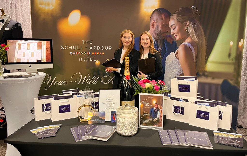 Schull Harbour Hotel & Apartments tweet media