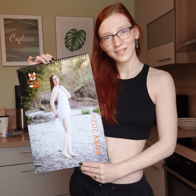 &Uuml;brigens.. Mein Kalender 2024 ist in meinem Shop erh&auml;ltlich..  https://t.co/Q1yJ3mKKIu https://t.co/<a href="/tag/finafoxy"class="tags"><span>#finafoxy</span></a><a href="/tag/funwithfinafoxy"class="tags"><span>#funwithfinafoxy</span></a><a href="/tag/foxywisdom"class="tags"><span>#foxywisdom</span></a>
