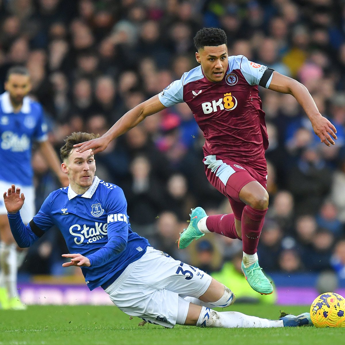 80' | 🔵 EVE 0-0 AVL 🦁 Just over ten minutes to play at Goodison Park ⚽ 📺 Stream #EVEAVL live: bitly.ws/ELdc