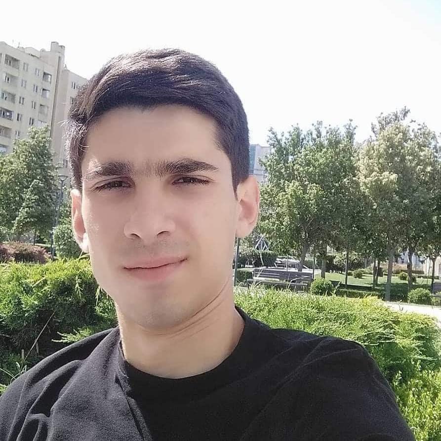 ArzuSayadoglu's tweet photo. Əvəz Zeynallının, gənc media işçisi Elnarə Qasımovanın, siyasi fəal Elbəyi Kərimlinin və sosial media fəalı Ruslan Vahabovun həbslərinini qətiyyətlə pisləyir və bütün siyasi-vicdan-dini məhbusların, günahsız adamların sərbəst buraxılmasını tələb edirik.
Qanuni dəstəyimiz tamdır. https://t.co/iFLaxRwGfV