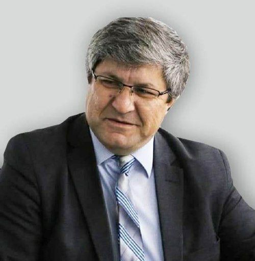 ArzuSayadoglu's tweet photo. Əvəz Zeynallının, gənc media işçisi Elnarə Qasımovanın, siyasi fəal Elbəyi Kərimlinin və sosial media fəalı Ruslan Vahabovun həbslərinini qətiyyətlə pisləyir və bütün siyasi-vicdan-dini məhbusların, günahsız adamların sərbəst buraxılmasını tələb edirik.
Qanuni dəstəyimiz tamdır. https://t.co/iFLaxRwGfV