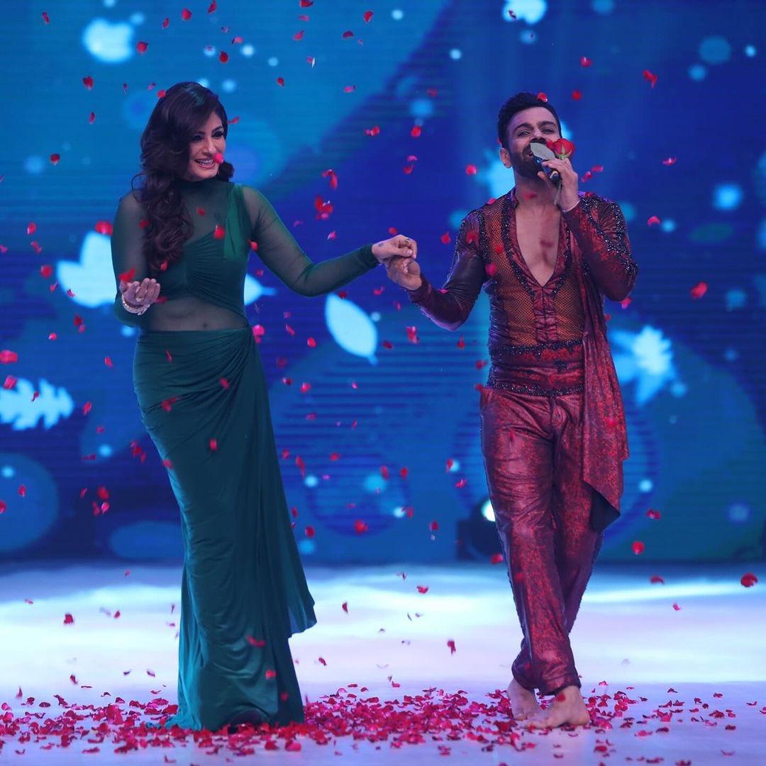 Sreeram_singer's tweet image. Singing for the incredible @TandonRaveena ❤️

#SRC #Sreeramachandra