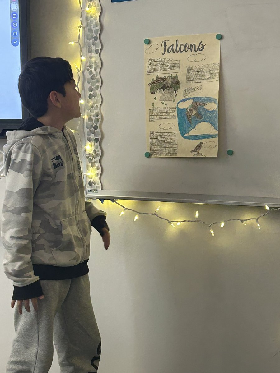 MissWolfrum's tweet photo. Wrapping up our Nonfiction reading unit with a research project! Our next reading and writing unit is on Argument and Advocacy! Get ready for some debates 😊 https://t.co/QpL1huDhWe