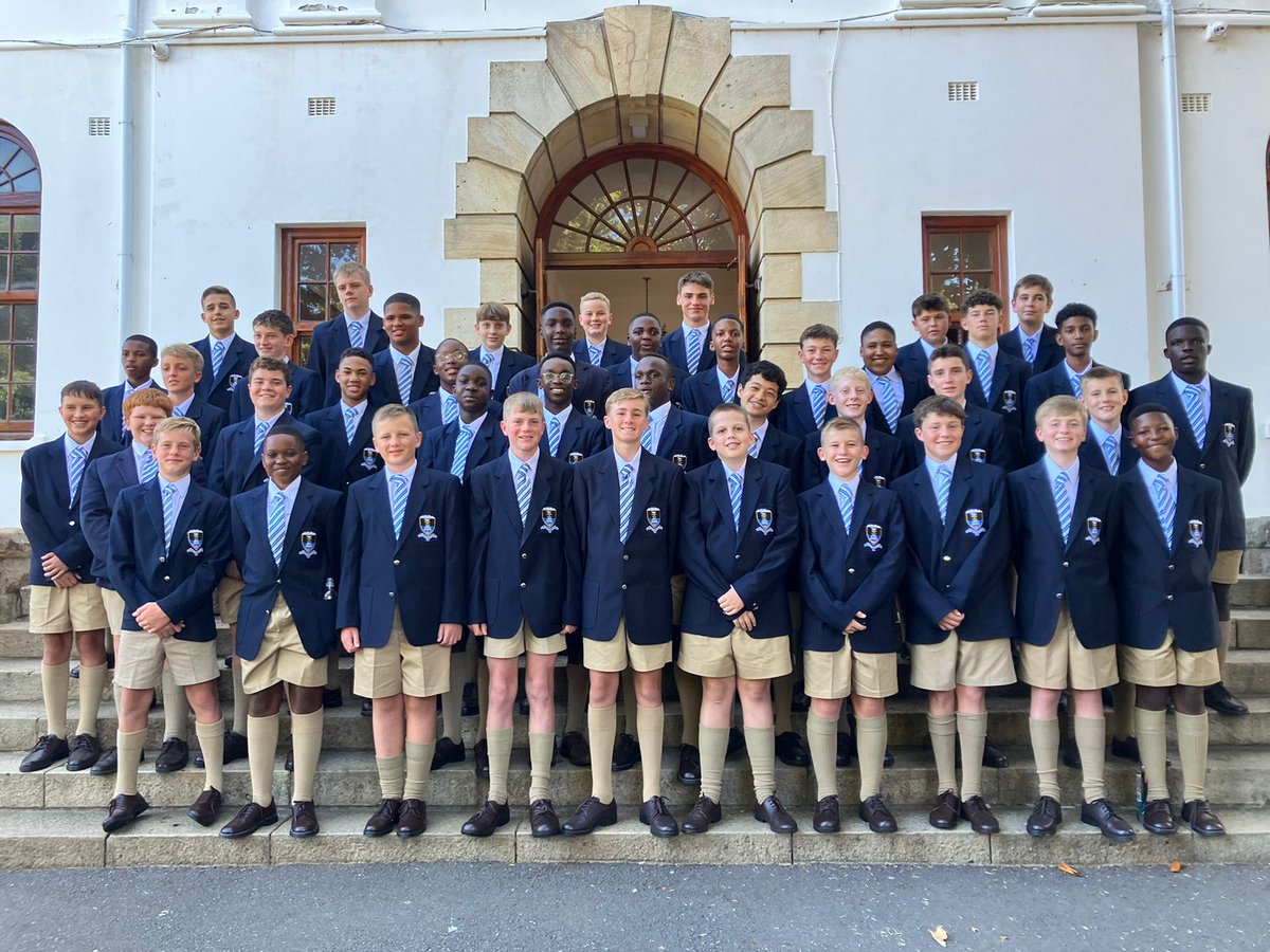 We welcomed a very special group of boys to High School Boarding this afternoon. Our new Grade 8 boarders are the first High School boarders to all stay at JE de Villiers House. We look forward to working with these young men and their families over the next 5 years.