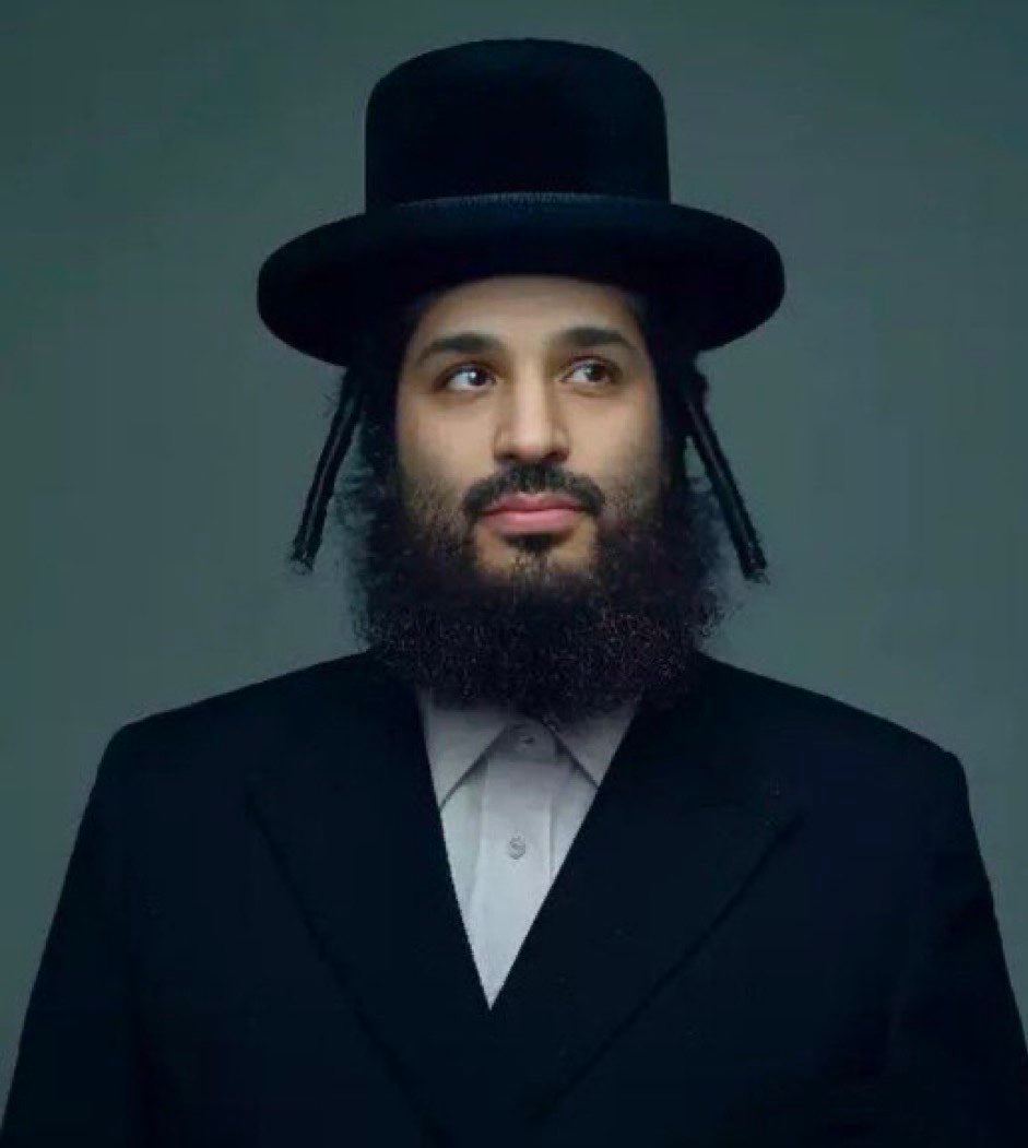 صاحب الأخلاق والتصرفات والقرارات الصهـ ـيونية.. مردوخ بن سلمان.

#طوفان_الأقصی