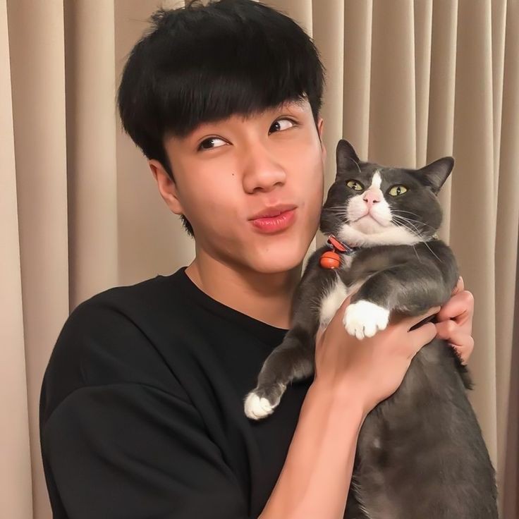 myboyRM7's tweet photo. happy birthday Neo, I wish you all the happiness and success in the world ๐๐ฅณ๐ง๐ท. @Nneo_neos
-
#neo_neos
#NeoTrai23BDPJ2024
#HBDNEO https://t.co/8she89CoRj