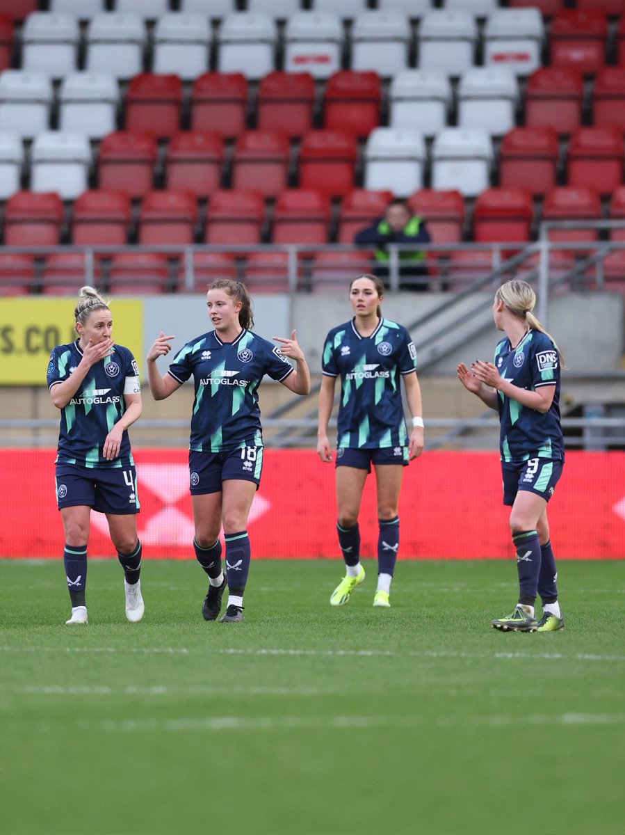 FT: All over in London for the Blades but a performance to be absolutely proud of against a top half WSL side. ❤️

⚪️ #THFC 3-2 #SUFC 🔵