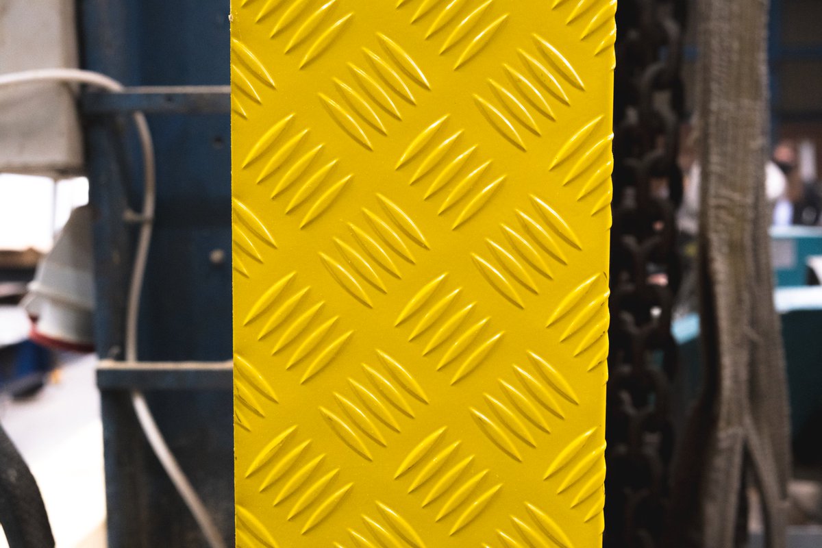 ChequerplateUK's tweet photo. Choose an aluminium chequer plate for your next interior design or DIY project! 

It offers a focal point to any space, provides corrosion resistance, is easy to clean up and maintain, and is available in various RAL colours!

#Aluminium #CheckerPlate #DIY https://t.co/cSpxNbJTQY