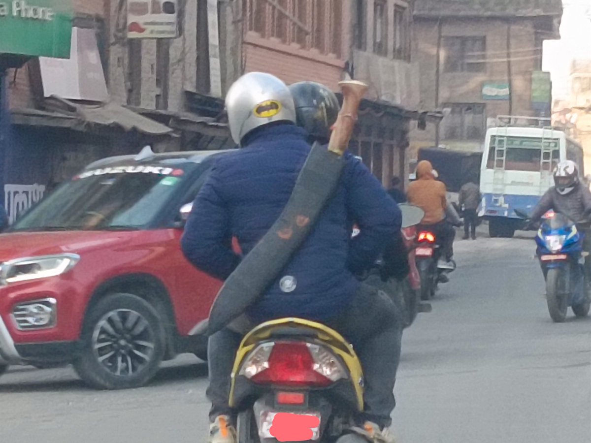 nbkya's tweet photo. A pillion rider ..
-- "commuters", 14 Jan 024
#mobilephotography #mobilepics #commuters #inahurry #allinadayswork #Bhaktapur https://t.co/wfhiQtFAeG