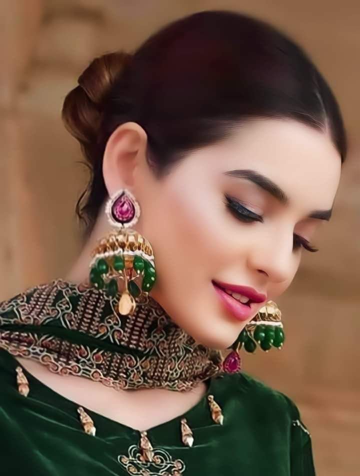 Realsangita's tweet photo. उन की हसरत भी नहीं मैं भी नहीं दिल भी नहीं
अब तो 'बेख़ुद' है ये आलम मेरी तन्हाई का.💫♦️🌷🎸 https://t.co/b7vSGyFhhc