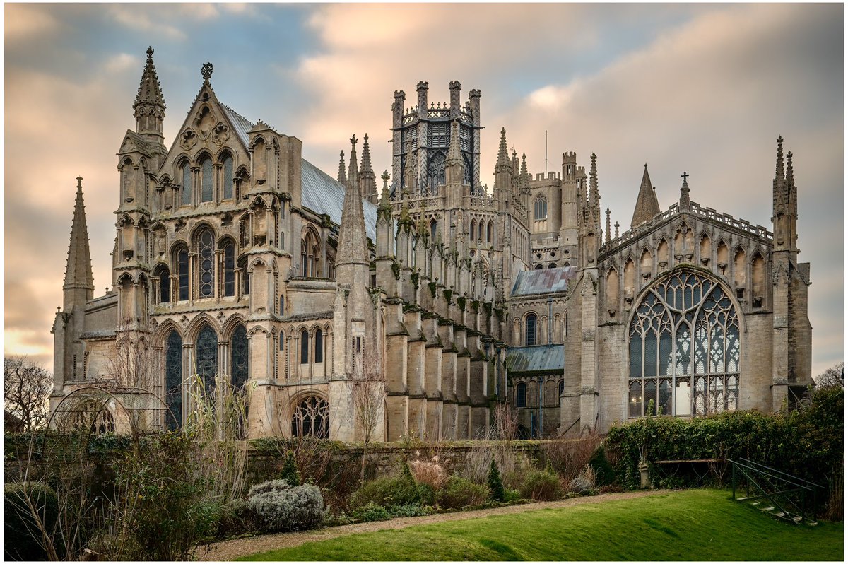 Ely Cathedral from the Almonry. @ely_cathedral @visit_ely #leicaq3 #leicaphotography #landscape #uklandscape @elyphotographic @leicauk #cathedral #ely