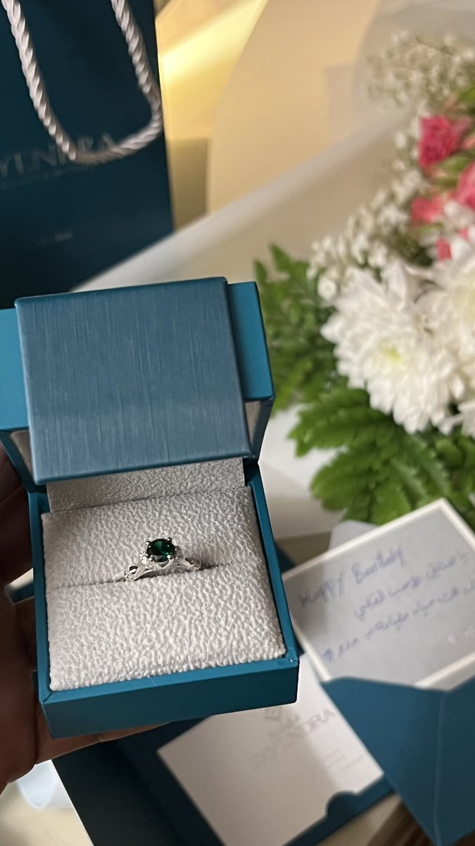 han_iii0's tweet photo. @nuof1m @FayendraJewelry بشارك معكم🏃🏽‍♂️🤍. https://t.co/CIGd5c0NSR