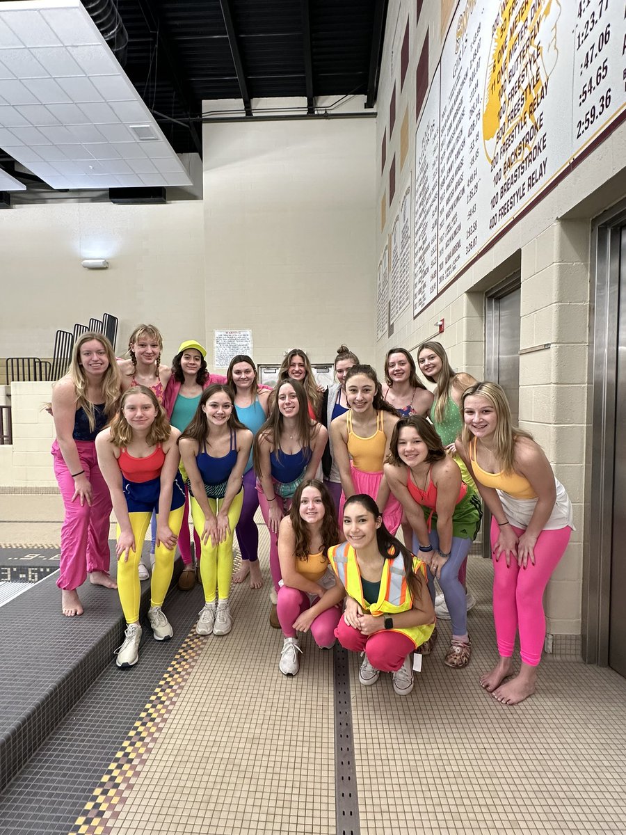 CHS Swim & Dive tweet media
