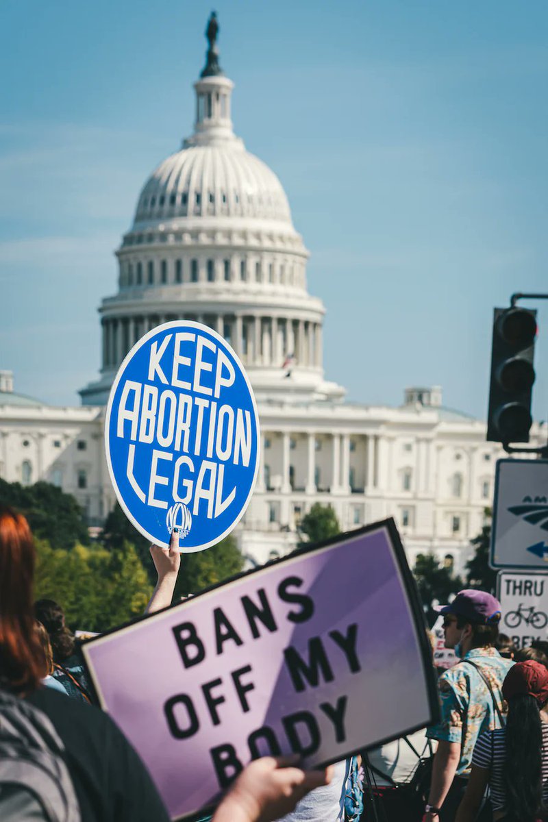 NEW OPINION PIECE 'The impact of abortion bans on birth rates - A detailed study following key US Supreme Court ruling' By @MayraPinedaT, @danieldench1 (both from @GeorgiaTech /@GATechEcon) and @Caitlin_K_Myers of @Middlebury wol.iza.org/opinions/the-i…
