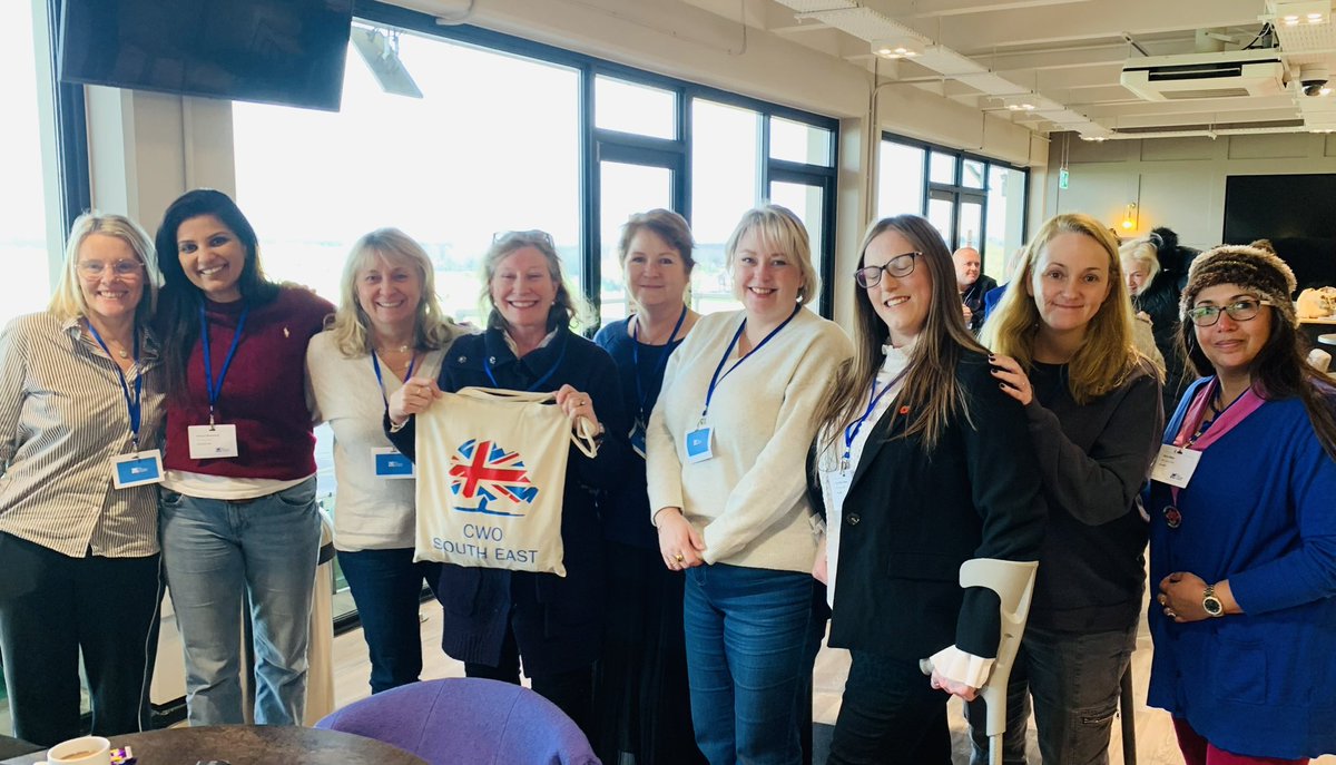 Shazna_Muzammil's tweet photo. Spending Sunday with these ones @CWOSouthEast @Women2Win @cwowomen at the Sandown Park Racecourse 🐎🏇Def placing my bets on the @Conservatives 😃💙
We are #CampaignReady 🗳️ https://t.co/olphz3KPfN