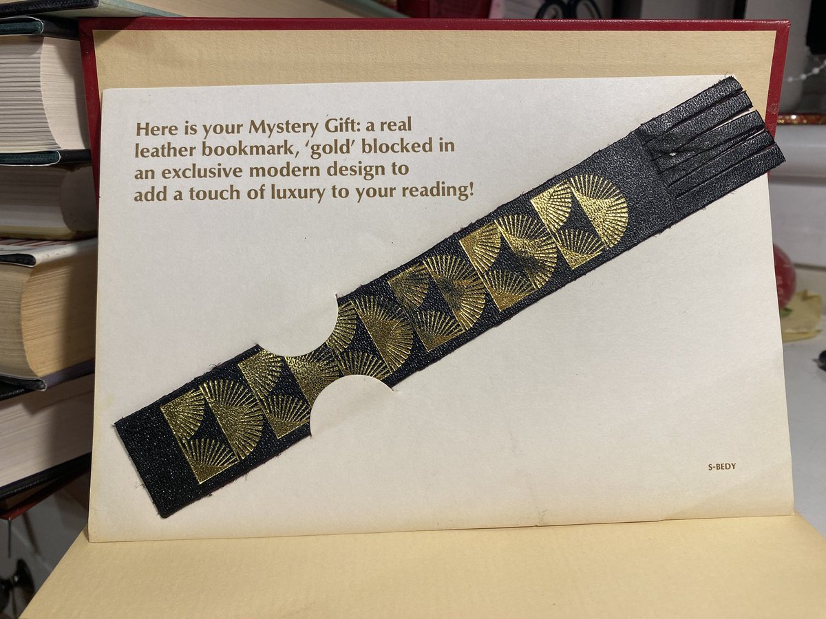 NoBooksWH's tweet photo. Lots of you will recognise this bookmark as one which occasionally came along with your subscription to Readers Digest - I’ve found literally 100s of these, over the years. This is the very first time I’ve discovered one completely untouched, and still in its presentation slip! https://t.co/cAo849e5nu