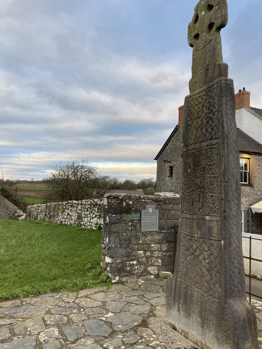 Ty Carreg tweet media