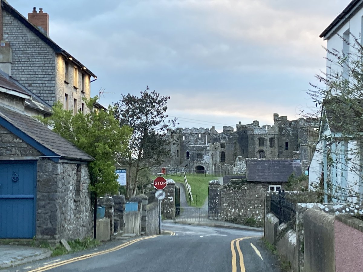 Ty Carreg tweet media