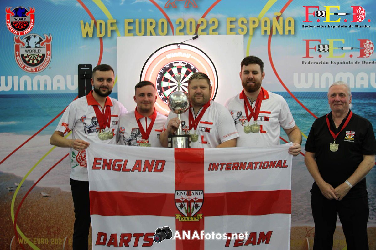 Deta132's tweet photo. From WDF Europe Cup Winners 14 months ago , this team reunited again as all are now PDC tour card holders , good luck from all of us at England darts and the @DartsWDF @EDOdarts @UKDADarts @OfficialPDC https://t.co/KxMNDIr3rA