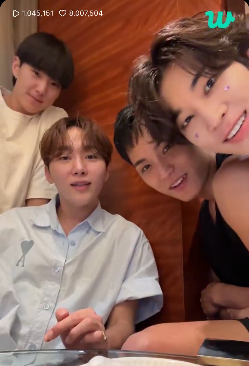 wonubliss's tweet photo. hoshi, seungkwan, mingyu, wonwoo 🤍 https://t.co/qJuxaWB7oY