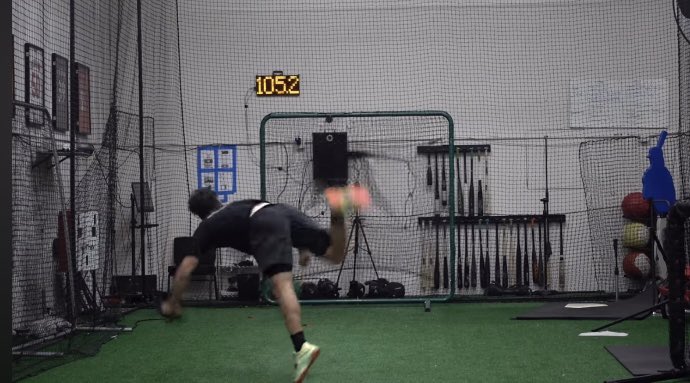 Max_alers's tweet photo. Struggle with pulldowns??? Here are a couple nuggets down below ⬇️
Videos courtesy: @DrivelineBB https://t.co/Bg6OhWX544