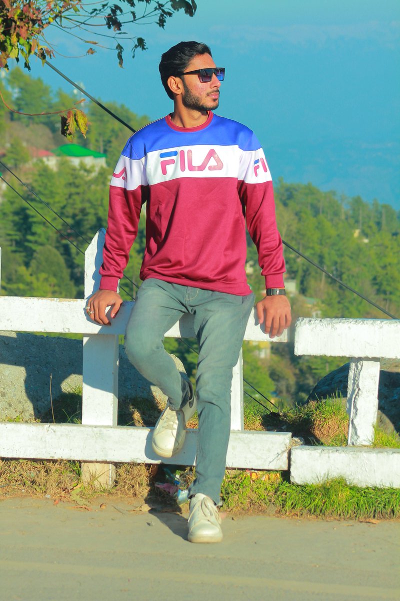LalaNadirAli's tweet photo. Nadir Ali Khan as a Programmer

#programmer #coder #python #travelphotography #travel https://t.co/I94cf2vYe6