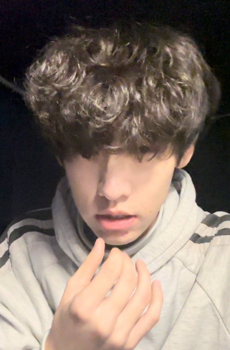 CoppockK28727's tweet photo. 小狗就要听话一点 #s #17cm #反差男 #上海学生 https://t.co/fGhhisHCaz