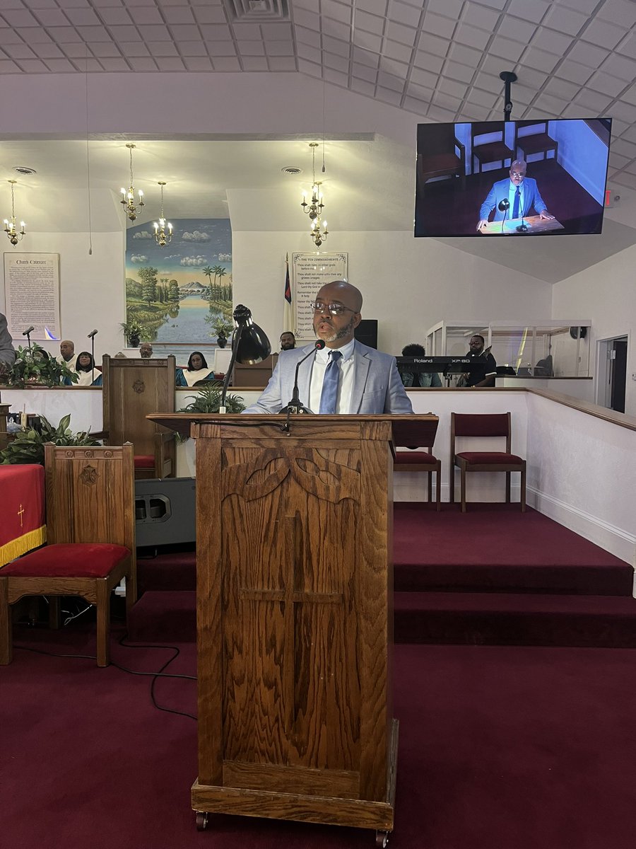 MrRDPierce's tweet photo. Thank you to Rev. Dr. Tony Flood Sr. for allowing me to address his congregation at Gaston Missionary Baptist Church this morning.
#pierce4nchouse #rodneytoraleigh #Election2024 #ncpol #ncvoting #ncga #service #democracy #democrat #NC27 https://t.co/gnHFO3ZQsg