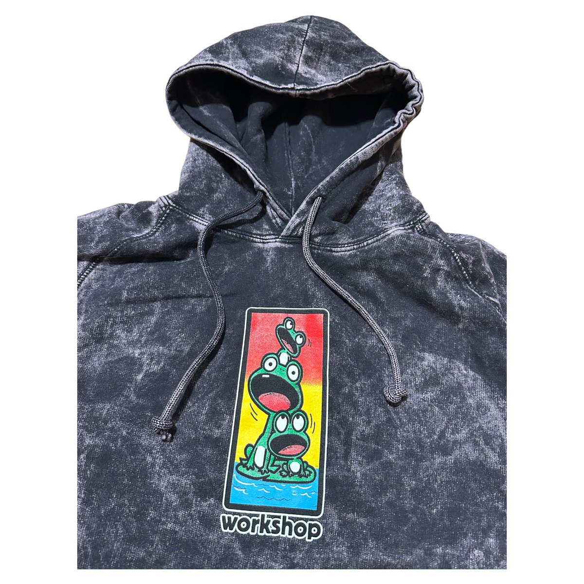 WillySantos's tweet image. NEW “FROGS” BLACK VINTAGE WASH/ SILK SCREENED HOODIE NOW AVAILABLE ON 📡 @willysworkshop willysworkshop.com #WillysWorkshop #SakyanAtWasakin