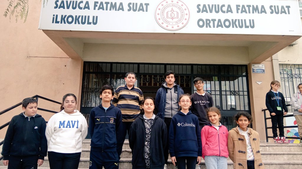 #Bilgiyarışmasını düzenleyen öğretmenlerimizi ve kazanan öğrencilerimizi tebrik ediyoruz👏👏👏
<a href="/tcmeb/">Millî Eğitim Bakanlığı</a>
<a href="/Aydin_MEM/">Aydın İl Millî Eğitim Müdürlüğü</a> 
<a href="/SokeKaymakam/">Söke Kaymakamlığı</a> 
<a href="/sokemem/">Söke İlçe Milli Eğitim Müdürlüğü</a> 
<a href="/yapiciserafetin/">Şerafettin Yapıcı</a> 
<a href="/cengizaydin36/">Cengiz Aydın</a> 
<a href="/BahattinTr1/">Bahattin Tör</a> 
<a href="/xxxAkay1/">Mehmet Can AKAY</a> 
<a href="/BurcuByktorul2/">Burcu Büyüktoğrul</a>
<a href="/melihaltinok/">Melih Altınok</a>