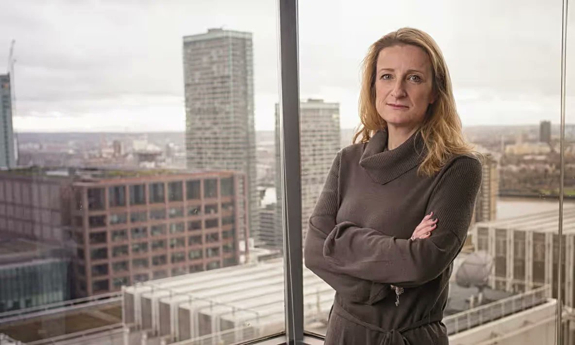 Such bad news for the Daily Mirror if this Daily Drone scoop is true. Alison Phillips has been a fine editor. It is surely clear as more job cuts are revealed by the week that the publisher, Reach, is facing an existential crisis.    dailydrone.co.uk/dismore-philli…