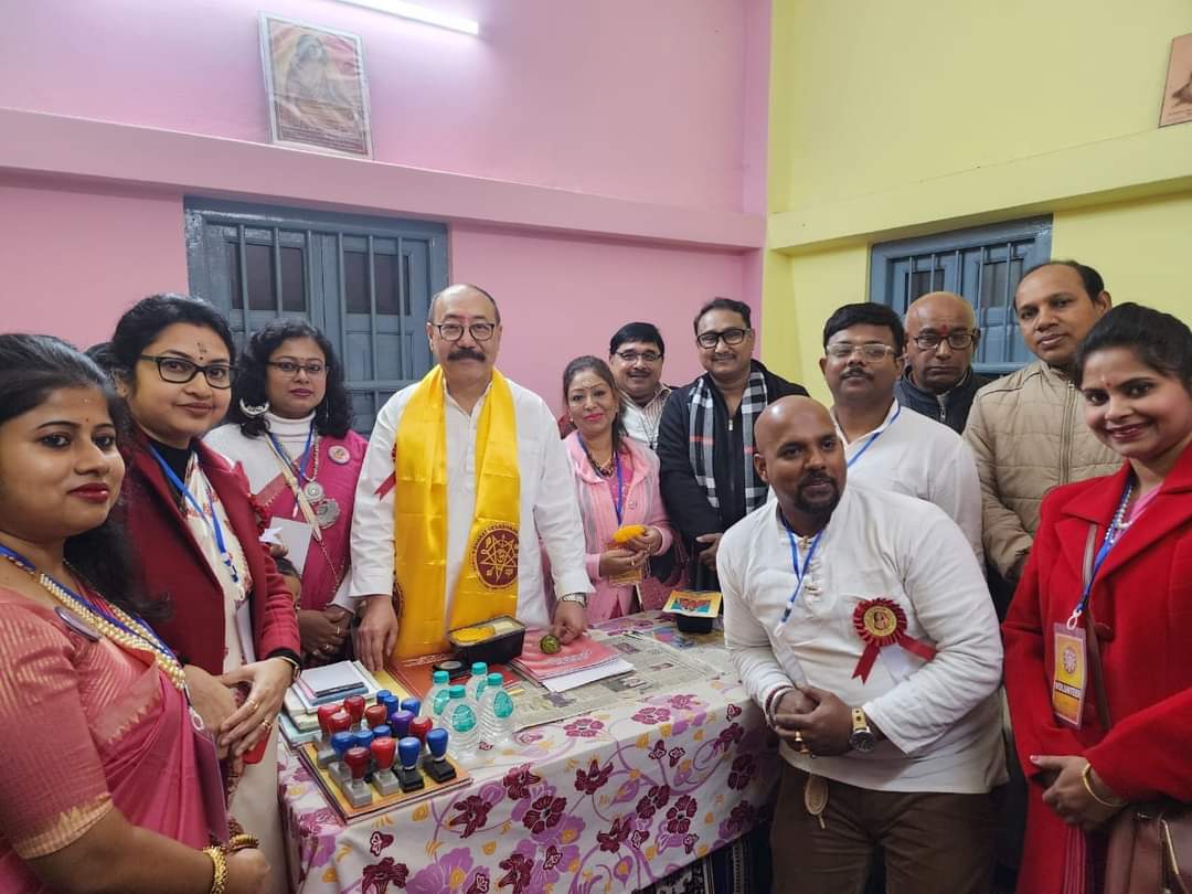 Sri Sri Pranav Math & Bharat Sevashram Sangha tweet media