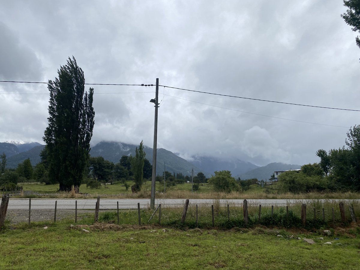 carn1325's tweet photo. @guia_de_picadas
Por la @ca_austral Km 26 (me dijo su dueño) muy recomendable Restaurante #El26 sector #LosTorreones
#Aysen https://t.co/KF26jXOjA6