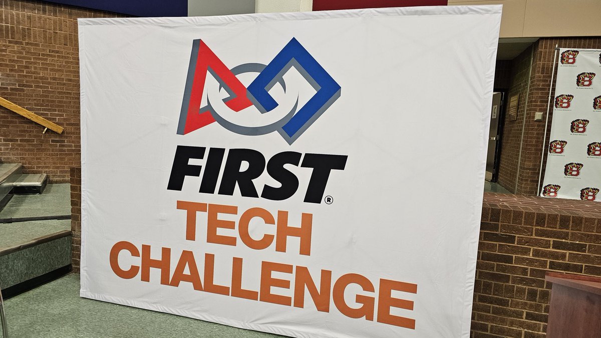 CastlebrookeTLC's tweet photo. Castlebrooke students participating today in the First Tech Challenge at Dr. Norman Bethune CI in Scarborough.  The robotic dog was amazing going up and down stairs forward and backward!!!!! @castlebrookess https://t.co/BRRtDQJ0x7