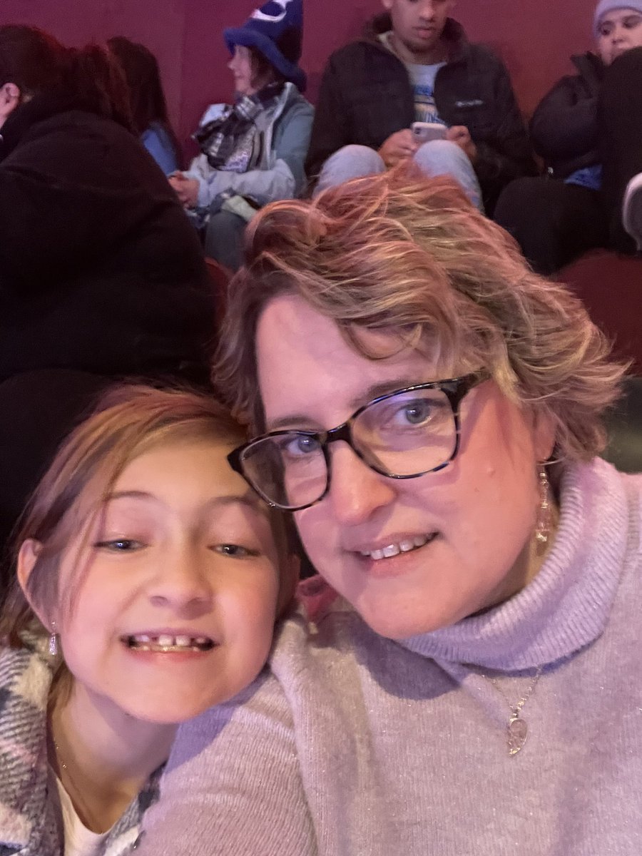 trnnbrn97's tweet photo. @DisneyOnIce #disneyonice https://t.co/gC6rbViK8c