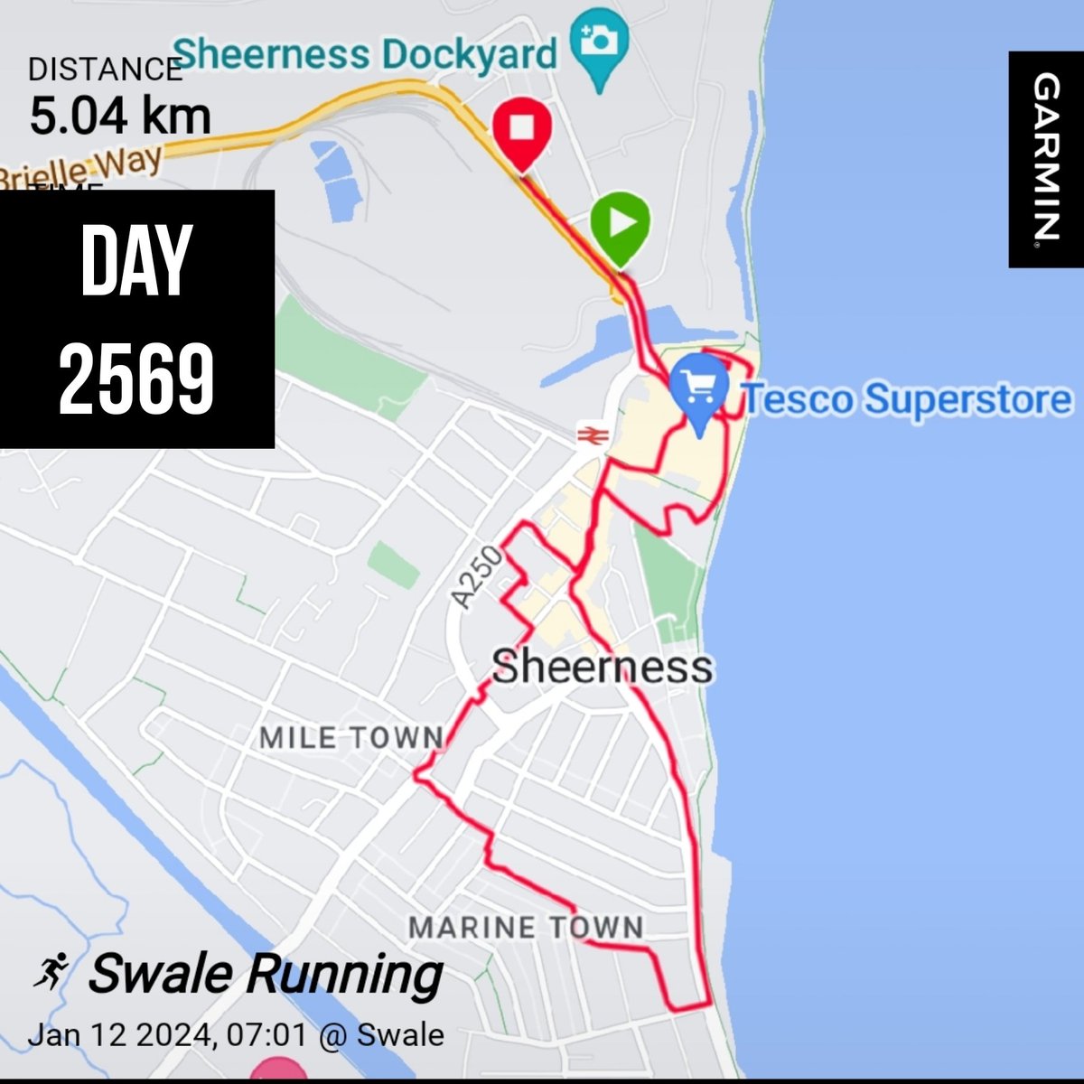 Lee365run tweet media