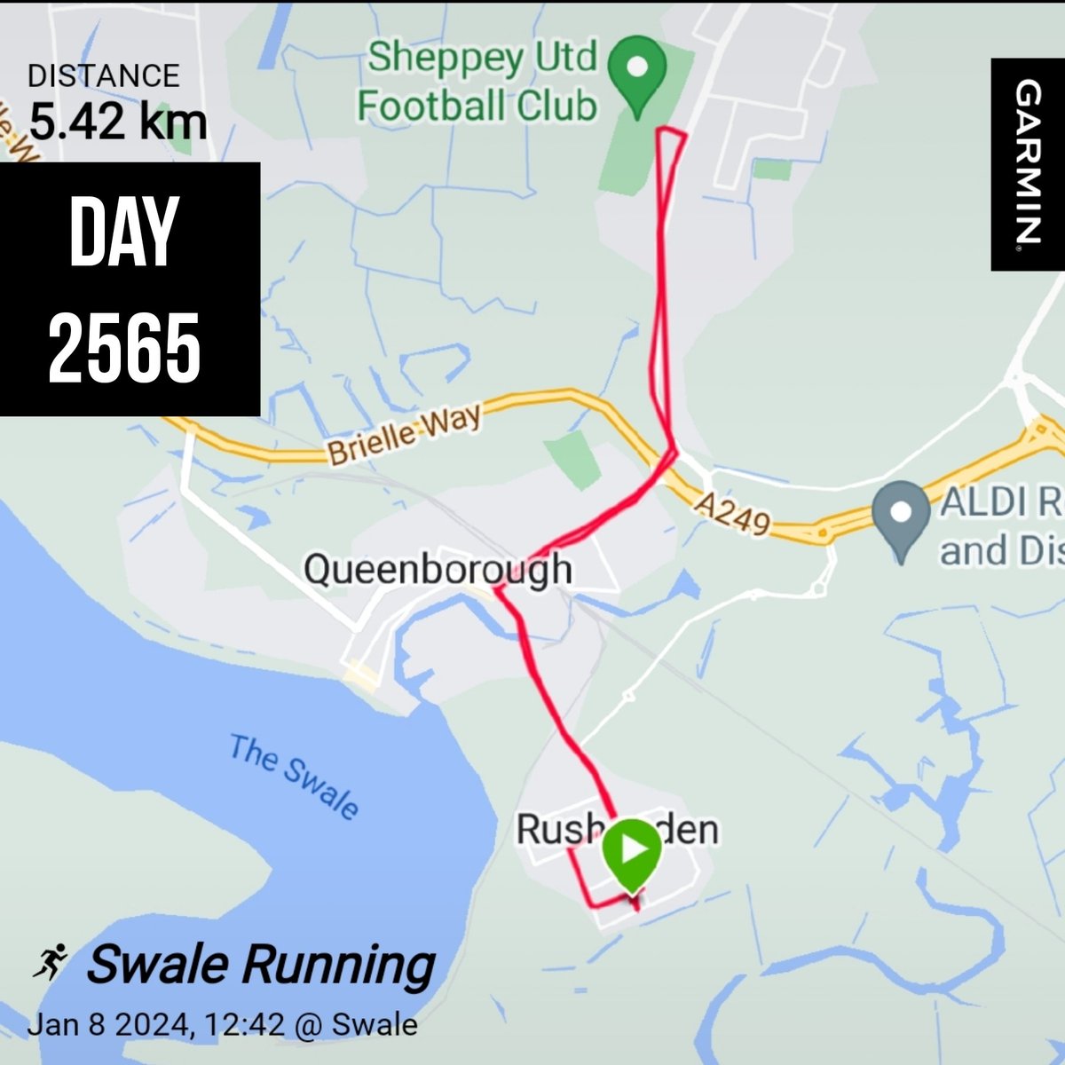 Lee365run tweet media