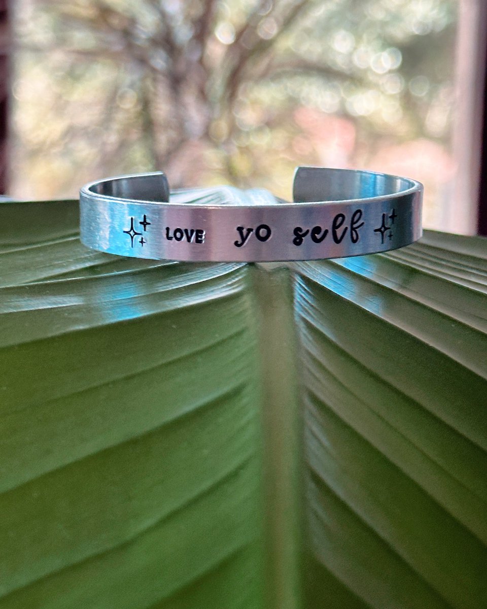 Hand stamped #loveyoself cuff with different fonts 🔨 #loveyourself #pamelaoliverasart #handstamped