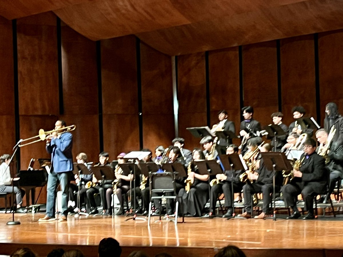 Kerr Band tweet media