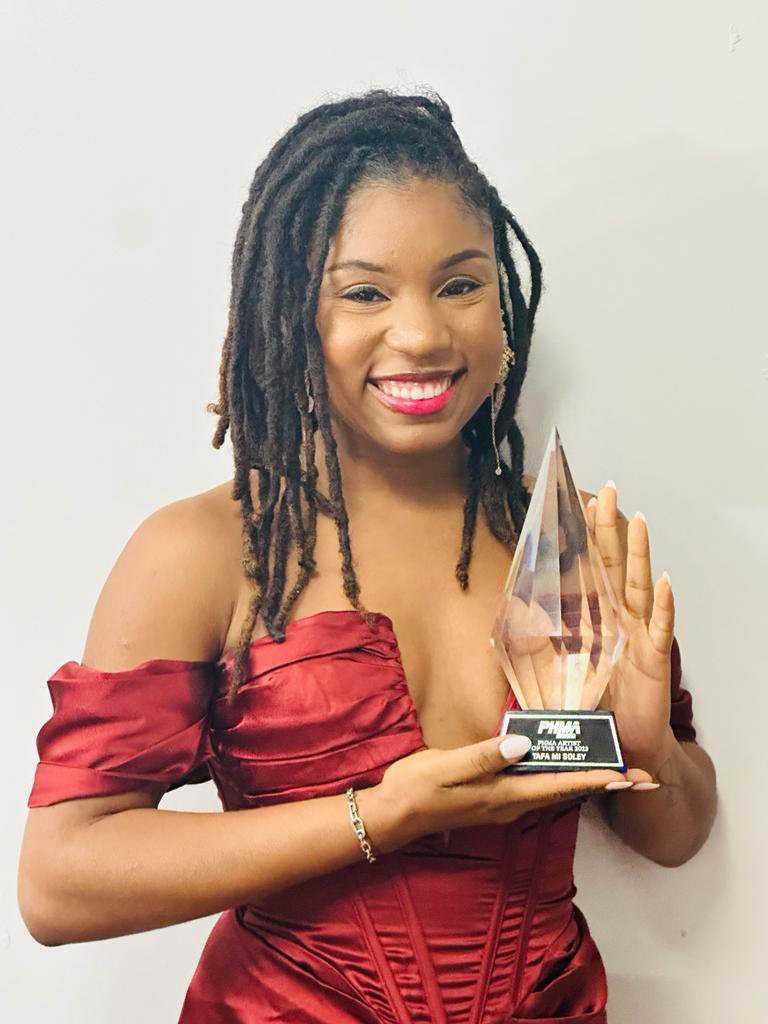 PHMA (prestigious Haitian music award) 2023 female artist of the year🫶🏾👏🏾🔥🔥🔥 <a href="/SoleilTafa/">Tafa Mi-Soleil</a> .