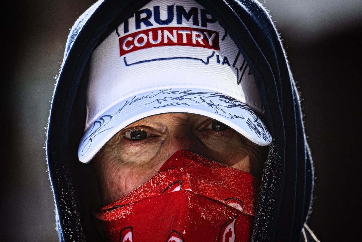 A supporter of former US president and Republican presidential hopeful Donald Trump braves the below zero temperatures to attend a “commit to caucus rally”. @realdonaldtrump @afpphoto @afpfr @afpnewsagency #iowa #caucus #republican