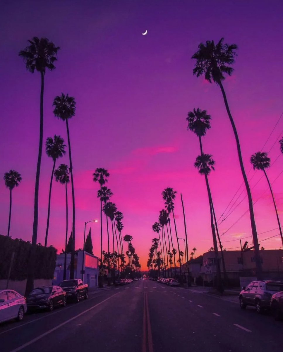 earthviews1's tweet photo. Sunset in California. https://t.co/WbwUGMwoUb