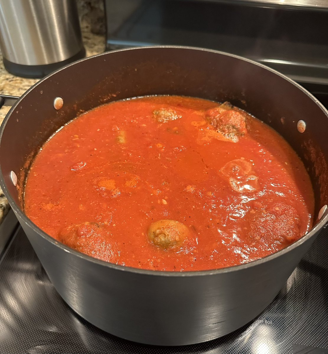 lindayaX's tweet image. Sunday Sauce with Mom. There are raisins in those meatballs. IYKYK